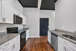 202 S Main St, Warrenton, NC 27589 - Photo 2