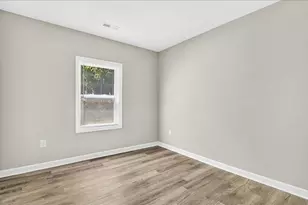 403 Spring Ct, Henderson, NC 27536 - Photo 18