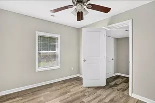 403 Spring Ct, Henderson, NC 27536 - Photo 14