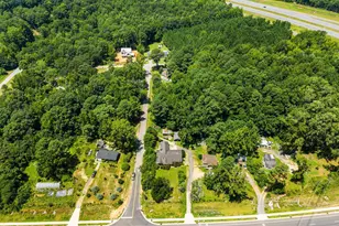 9640 Holly Springs Rd, Apex, NC 27539 - Photo 8