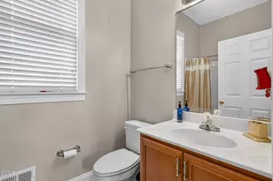 10618 Tarton Fields Cir, Raleigh, NC 27617 - Photo 38