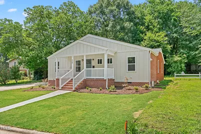320 Clay Street, Clayton, NC 27520 - Photo 2