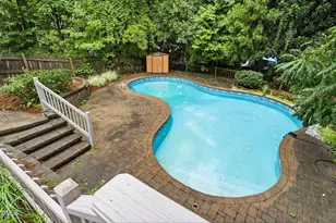 113 Solstice Cir, Cary, NC 27513 - Photo 2