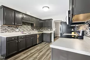 110 Walford Park, Clayton, NC 27520 - Photo 6