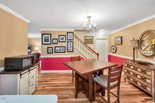391 Summerwalk Cir, Chapel Hill, NC 27517 - Photo 6