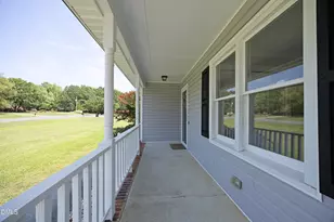 2705 Stageline Dr, Raleigh, NC 27603 - Photo 4