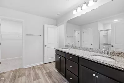 725 Wicklow Hall Drive, Fuquay Varina, NC 27526 - Photo 16