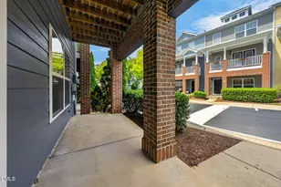 315 Kinellan Ln, Cary, NC 27519 - Photo 8