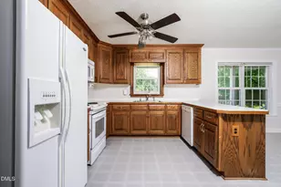 1732 Bobwhite Ln, Rocky Mount, NC 27804 - Photo 6