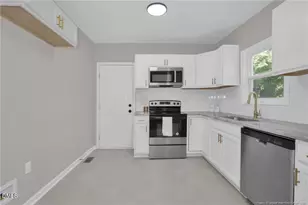 5112 Cannon St, Fayetteville, NC 28303 - Photo 8