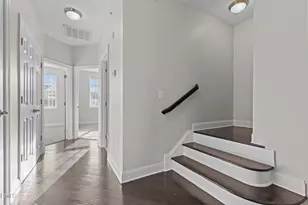 10410 Sablewood Dr, Raleigh, NC 27617 - Photo 16