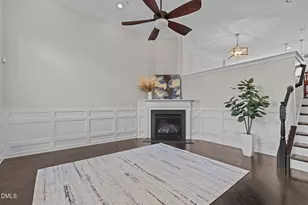 10410 Sablewood Dr, Raleigh, NC 27617 - Photo 2