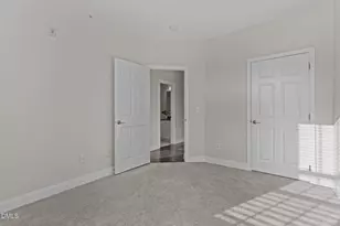 10410 Sablewood Dr, Raleigh, NC 27617 - Photo 26