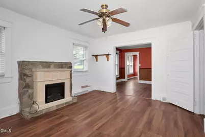 113 Austin Street, Sanford, NC 27330 - Photo 4