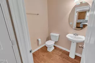 240 Seymour Pl, Cary, NC 27519 - Photo 8