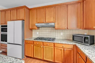 240 Seymour Pl, Cary, NC 27519 - Photo 6