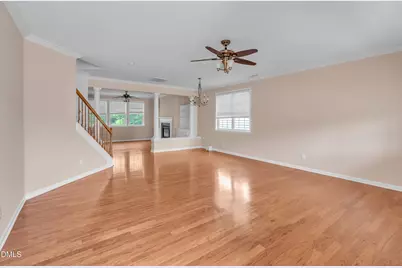 240 Seymour Place, Cary, NC 27519 - Photo 2