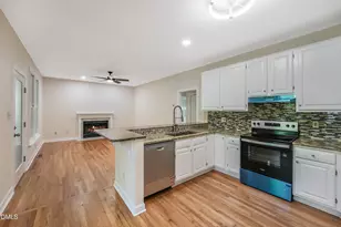 121 Marquette Dr, Cary, NC 27513 - Photo 10