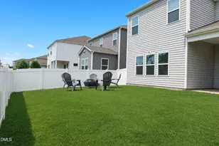 10 Sweet Olive St, Clayton, NC 27527 - Photo 12