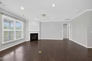 2414 Bloomsbury Manor Dr, Durham, NC 27703 - Photo 12