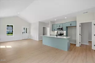 306 S Sycamore St, Fremont, NC 27830 - Photo 18