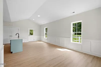 306 S Sycamore Street, Fremont, NC 27830 - Photo 16