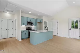 306 S Sycamore St, Fremont, NC 27830 - Photo 12