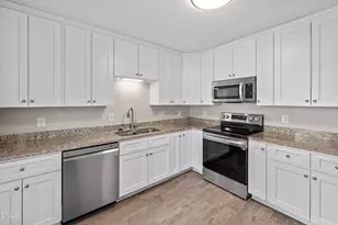 123 Luxon Pl, Cary, NC 27513 - Photo 10