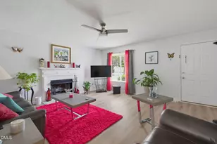 5301 Cottage Bluff Ln, Knightdale, NC 27545 - Photo 6