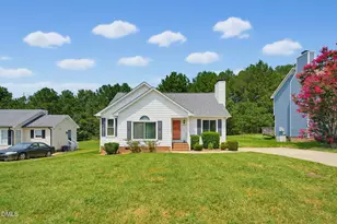 5301 Cottage Bluff Ln, Knightdale, NC 27545 - Photo 2