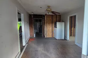 512 N 12th St, Smithfield, NC 27577 - Photo 4