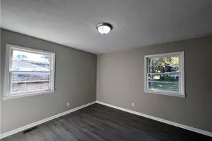 2602 Sedgefield Dr, Fayetteville, NC 28306 - Photo 2