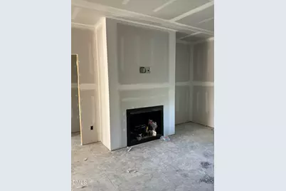 1027 N Lincoln Street, Benson, NC 27504 - Photo 4