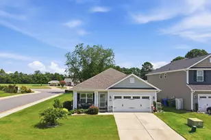 102 Boomer St, Benson, NC 27504 - Photo 2