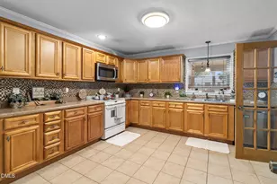 354 Summerhill Rd, Fayetteville, NC 28303 - Photo 12