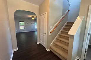 438 Roanoke Dr, Raeford, NC 28376 - Photo 2