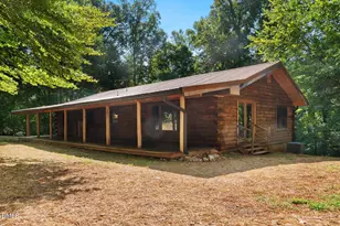 372 Round Fish Dr, Sanford, NC 27330 - Photo 2