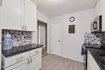 110 Twin Oaks Place, Cary, NC 27511 - Photo 14