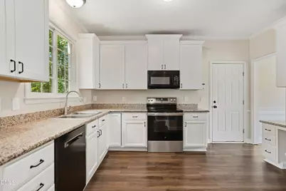 105 Acadia Court, Cary, NC 27513 - Photo 10
