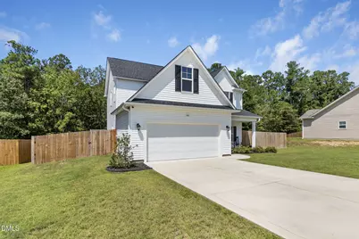 330 Caldwell Street, Spring Lake, NC 28390 - Photo 6
