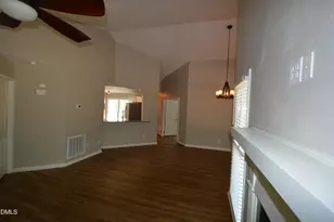 1216 Deptford Ct, Raleigh, NC 27609 - Photo 18