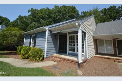 1216 Deptford Court, Raleigh, NC 27609 - Photo 2