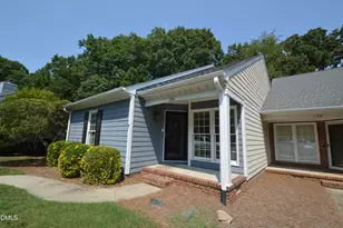 1216 Deptford Ct, Raleigh, NC 27609 - Photo 2