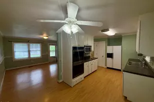 6517 Whitt Rd, Durham, NC 27712 - Photo 8