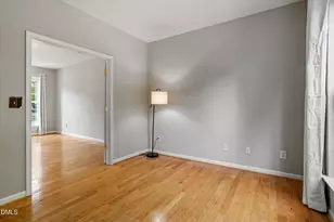 611 Sherwood Forest Pl, Cary, NC 27519 - Photo 4