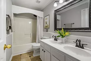 611 Sherwood Forest Pl, Cary, NC 27519 - Photo 20