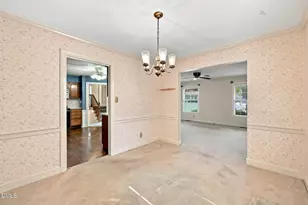 505 Currituck Dr, Raleigh, NC 27609 - Photo 8