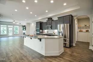 60 Bramble Ln, Clayton, NC 27527 - Photo 6