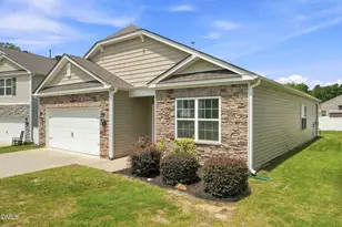 80 Purple Trce, Clayton, NC 27527 - Photo 2
