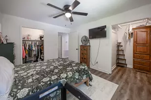 1307 W Pearsall St, Dunn, NC 28334 - Photo 20